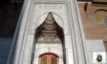Bursa Great Mosque miniature model – MiniatureArt photo 2