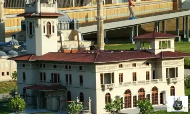 Khedive Pavilion miniature model – MiniatureArt photo 5