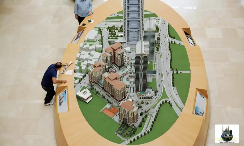 EMAAR SQUARE