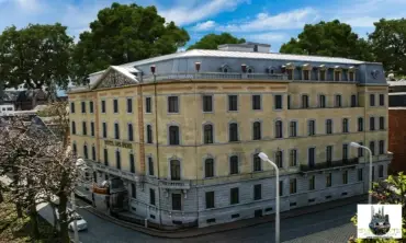 Hotel des Indes miniature model – MiniatureArt photo 1