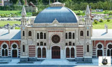Sirkeci Railway Station miniature model – MiniatureArt photo 2