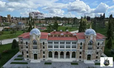 Sirkeci Great Post Office miniature model – MiniatureArt photo 3